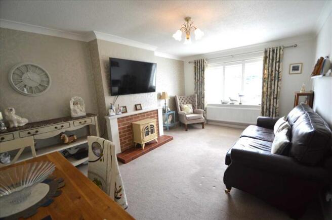 Sitting/ Dining Room