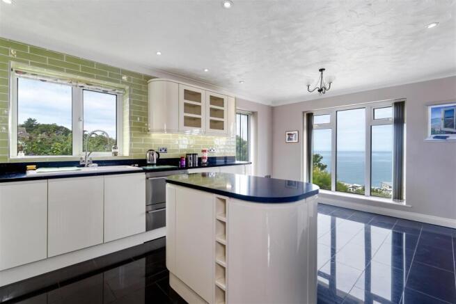 10, Stanwell Drive, Westward Ho! photo 4