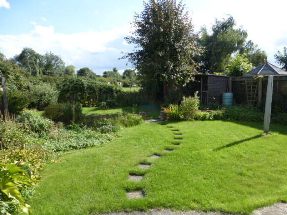 Photo 9
