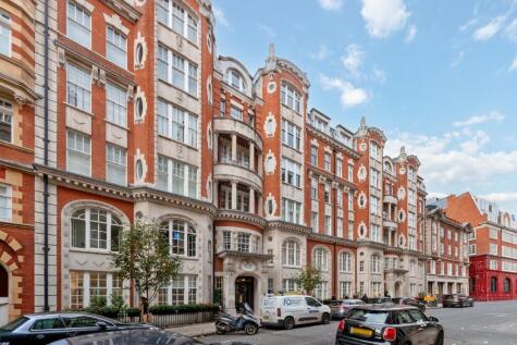 Basil Street, Knightsbridge, London, SW3