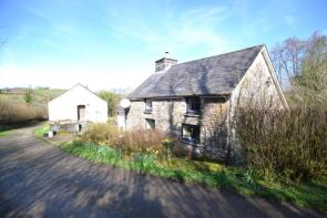 Cwmllwyd, U4309 From, Gwynfe, Llangadog SA19 9RR