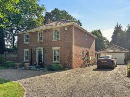 Oakside House, Newton Road, Norwich NR10 3BQ