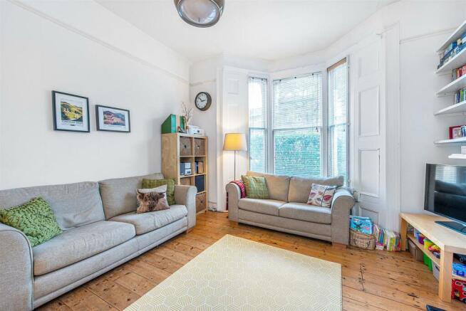 31843_davies_and_davies_26a_scarborough_rd_3_lo.jp