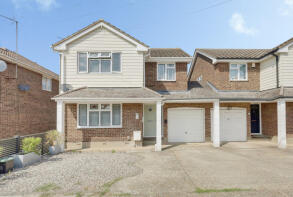 174, Thisselt Road, Canvey Island SS8 9BL