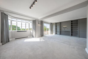 17, St James's Close, Prince Albert Road, London NW8 7LG