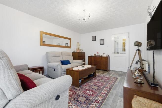 Milhoo Court, Waltham Abbey, EN9 photo 3