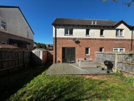 25, Beecham Berry, Basingstoke RG22 4PB