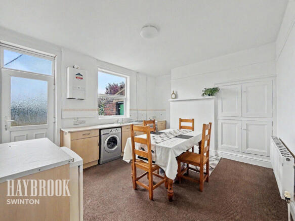 2 bed Terraced for sale Image 5