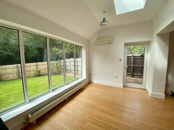 Open Plan Dining ...