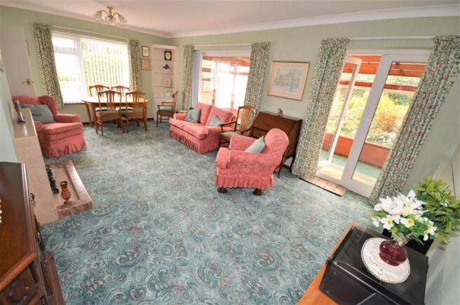 Lounge/Diner
