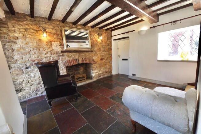 4 bed Detached for sale Image 5