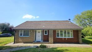 9, Erskine Close, Bolton BL3 4UG