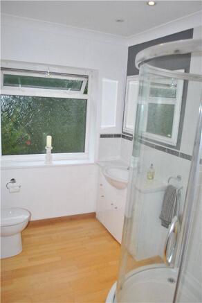 En-Suite Shower