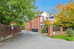 8, 75 Jamie Court, Poole Road, Poole BH16 5HZ