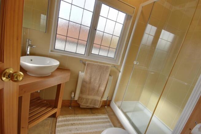 Ensuite Shower Room