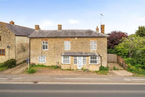 Watling Street, Potterspury, NN12