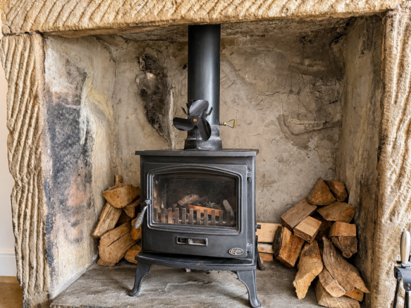 2 bed Cottage for sale Image 4