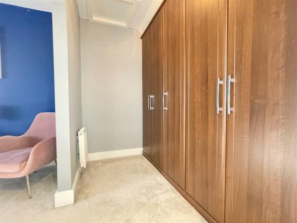 DRESSING AREA