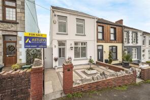 8, Alexander Road, Neath SA10 8DY