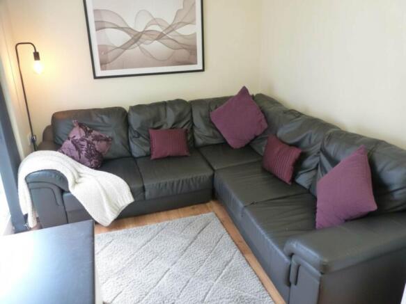 84 WIGAN LIVING ROOM