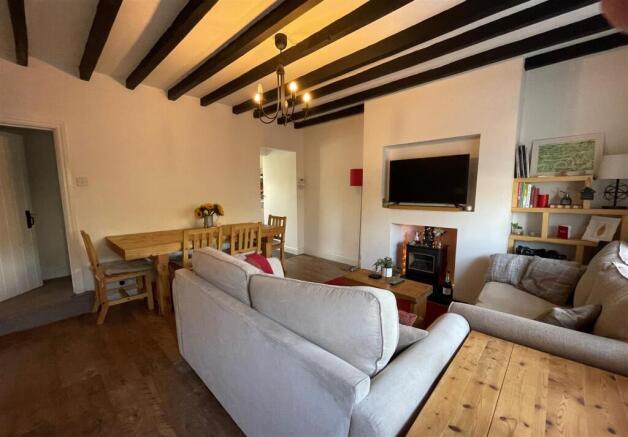 2 bed Terraced for sale Image 5