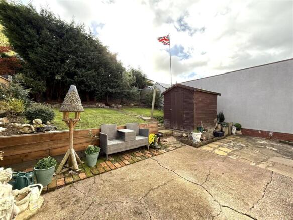 24 HAGLEY REAR 3.jpeg