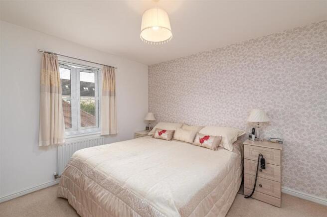 58 Wren Close (1 of 43).jpg