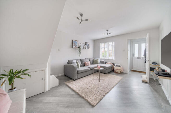 1406704-5-6985f72...