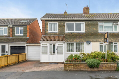Cossham Close, Thornbury, Bristol, BS35