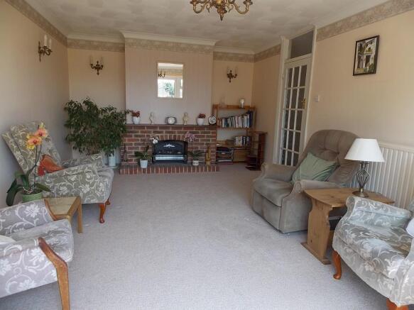 Lounge/dining room