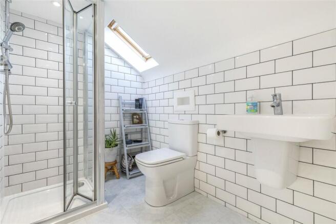Bed 5 En-Suite