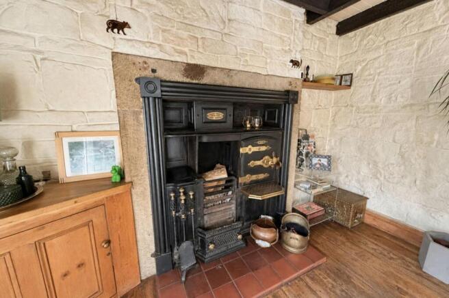 3 bed Detached for sale Image 5
