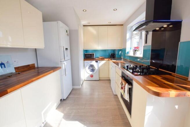 Open Plan Living Room & Kitchen