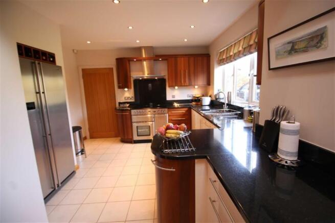 Kitchen / Breakfast Room