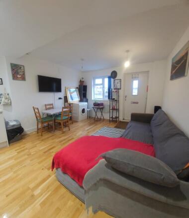 WhatsApp Image 2025-12-28 at 11.41.43.jpeg