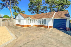 15, Albany Close, New Milton BH25 7HE