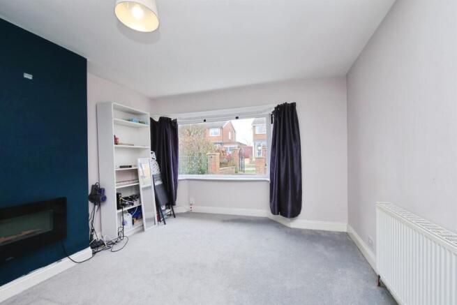 3 bed Semi-Detached for sale Image 7