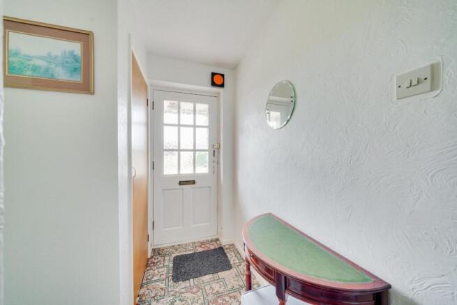 5 - entrance hall.jpg