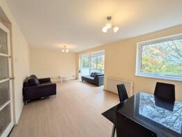 9, 1 Greenway Court, Valentines Road, Ilford IG1 4RZ