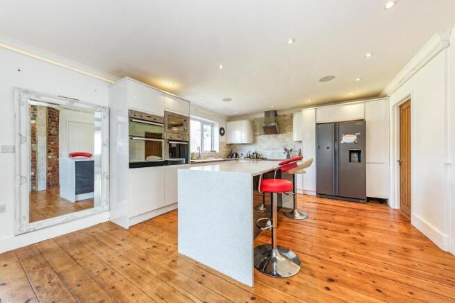 Kitchen/breakfast ro