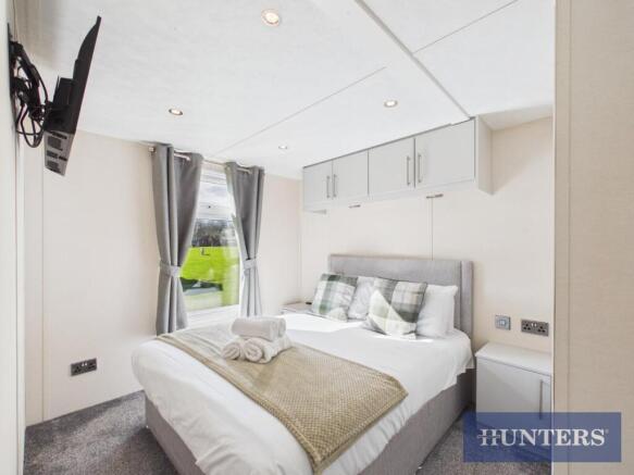 3 bed Park Home for sale Image 6