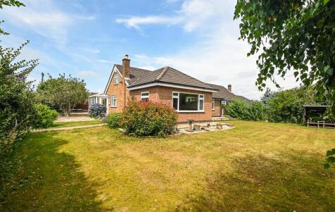 Blue Cedar, Arden Road, Barton under Needwood, DE13