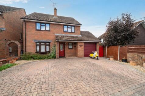 Mercia Avenue, Charlton, SP10