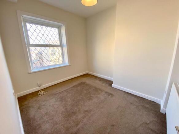 2 bed Terraced to rent Image 10