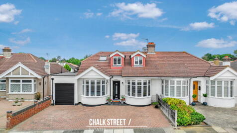 Kent Drive, Hornchurch, RM12