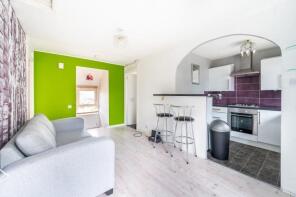 18, Phil Brown Place, London SW8 3DQ