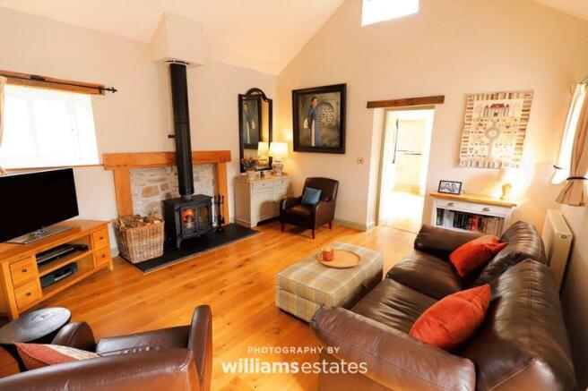 Living room 01