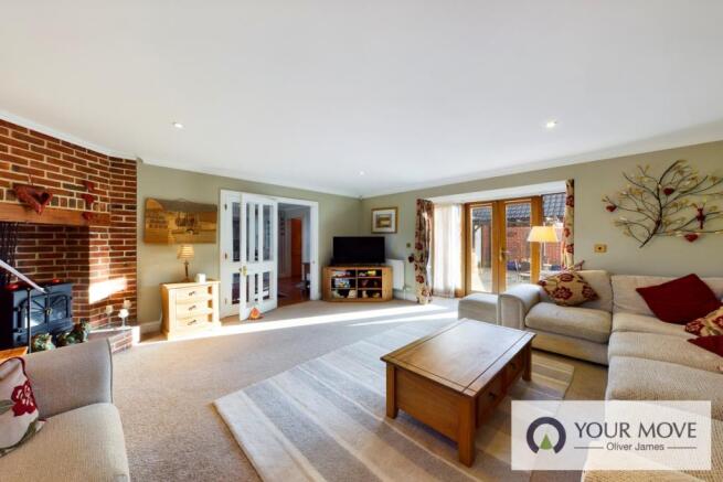 Large Sitting Room
