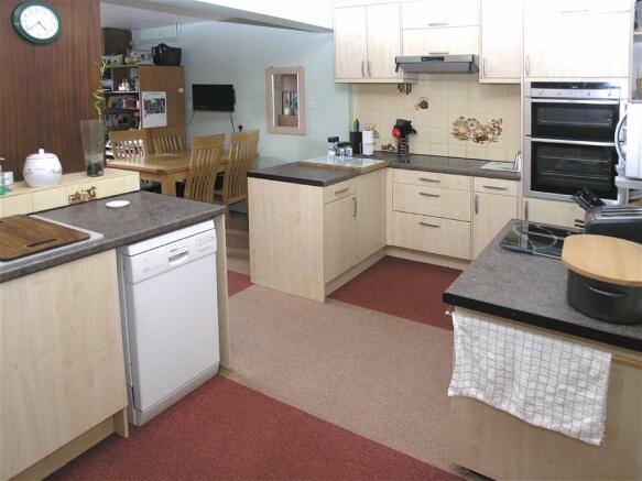 DINING KITCHEN