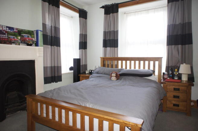 Photo 10